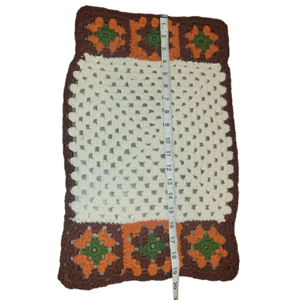 6 Vintage Granny Square Knitted Crochet Place Mats 1970s